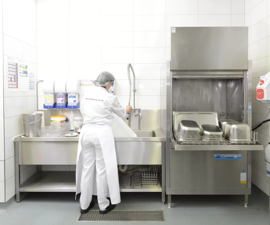 lavadora de utensílios e panelas